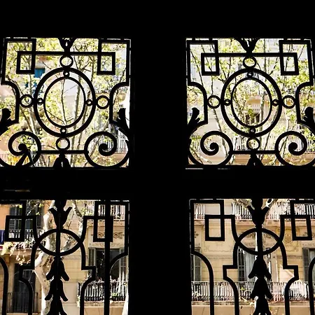 Born Barcelona Hostel (Adults Only)-3