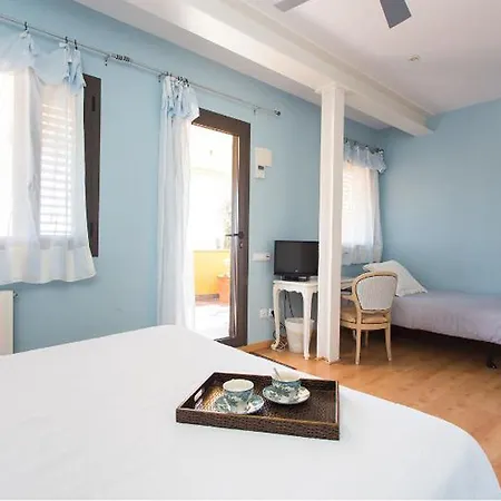 Anita'S Bed And Breakfast-2