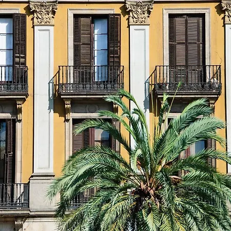 Plaza Real Apartments-2
