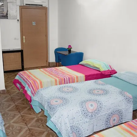 Hostal Ideal Sants-2