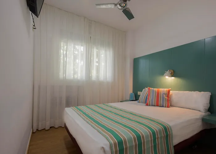 Yomo Hostal Bcn Port Barcelona