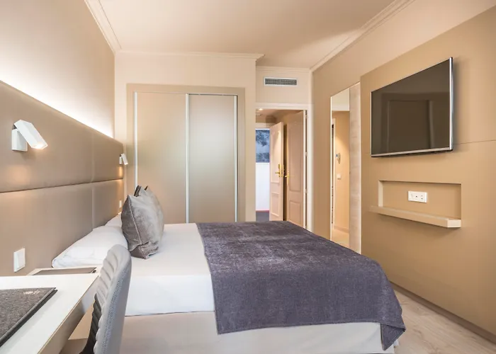 Salles Hotel Pere IV Barcelona