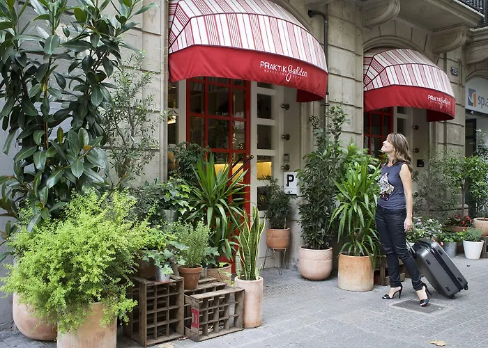 Hotel Praktik Garden Barcellona