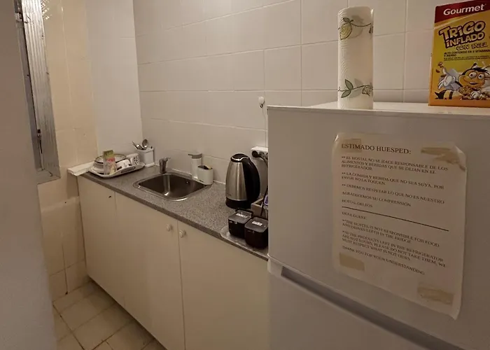 Hostal Delfos Barcelona